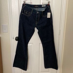 Guess men’s relaxed boot rancho fit 34x32